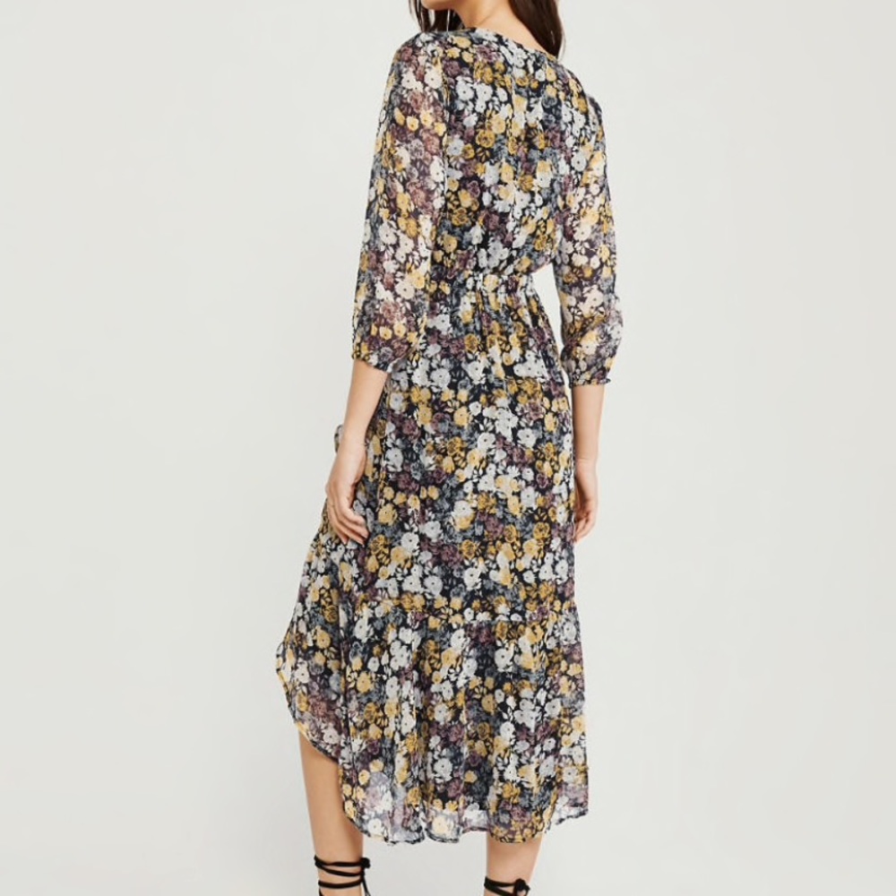 SOLD Abercrombie & Fitch Floral Midi Dress NWT - Picture 3 of 8
